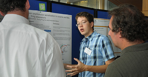Trainee at an IRP poster session.